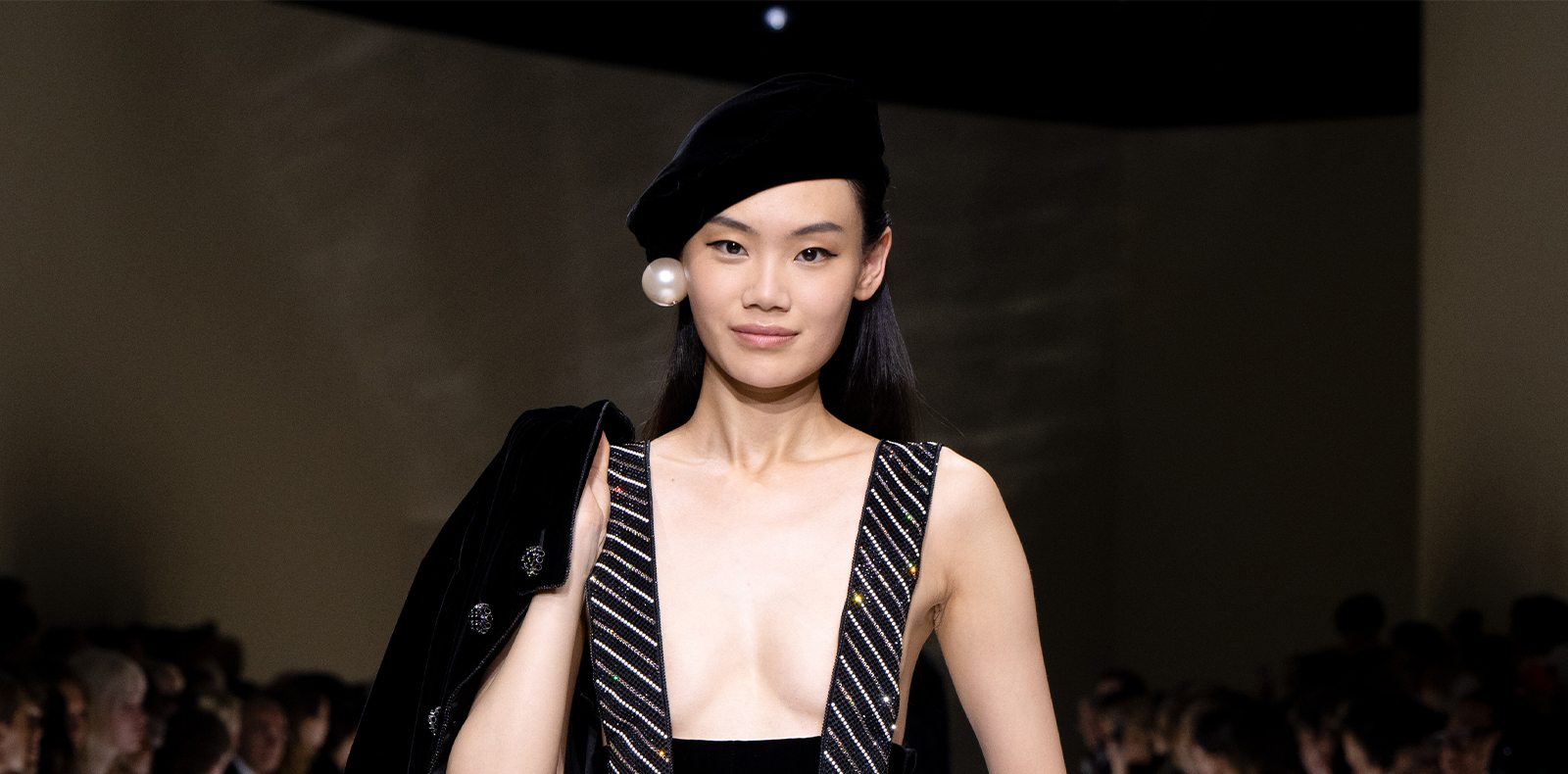 Le défilé Armani Privé automne-hiver 2024-2025.