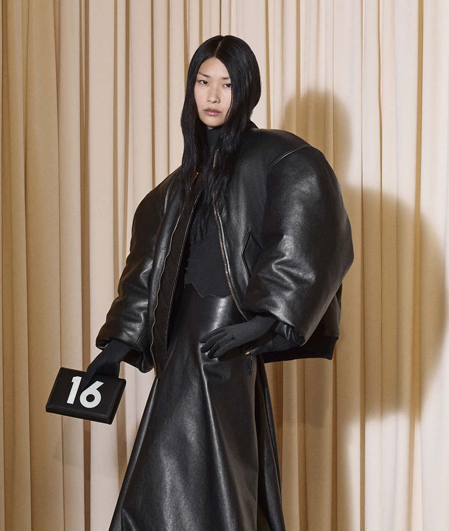 Le défilé Balenciaga haute couture automne-hiver 2024-2025.